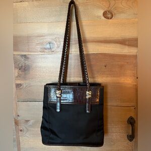 BRIGHTON Neptune rings style purse